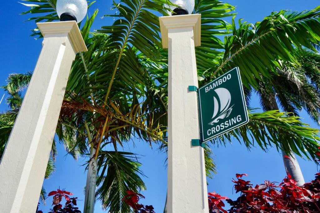The Beach House At Seascape Steps From The Beach, Marina And Shops! West Palm Beach Exterior photo